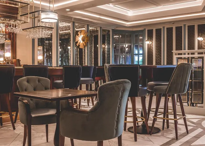 克洛莫尔酒店 酒店 卡文
